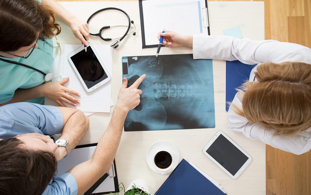 Osteopatia to leczenie niekonwencjonalna ,które ekspresowo się ewoluuje i wspomaga z problemami zdrowotnymi w odziałe w Krakowie.